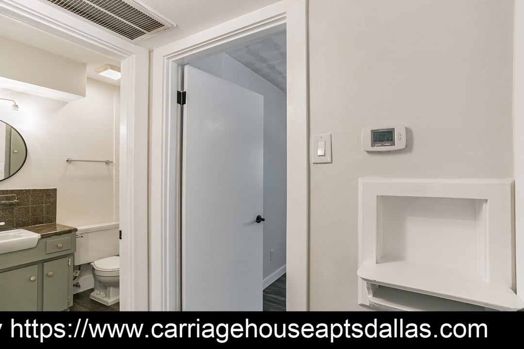Carriage House - 22